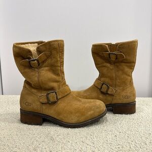 UGG Women's Chestnut Buckle Boots